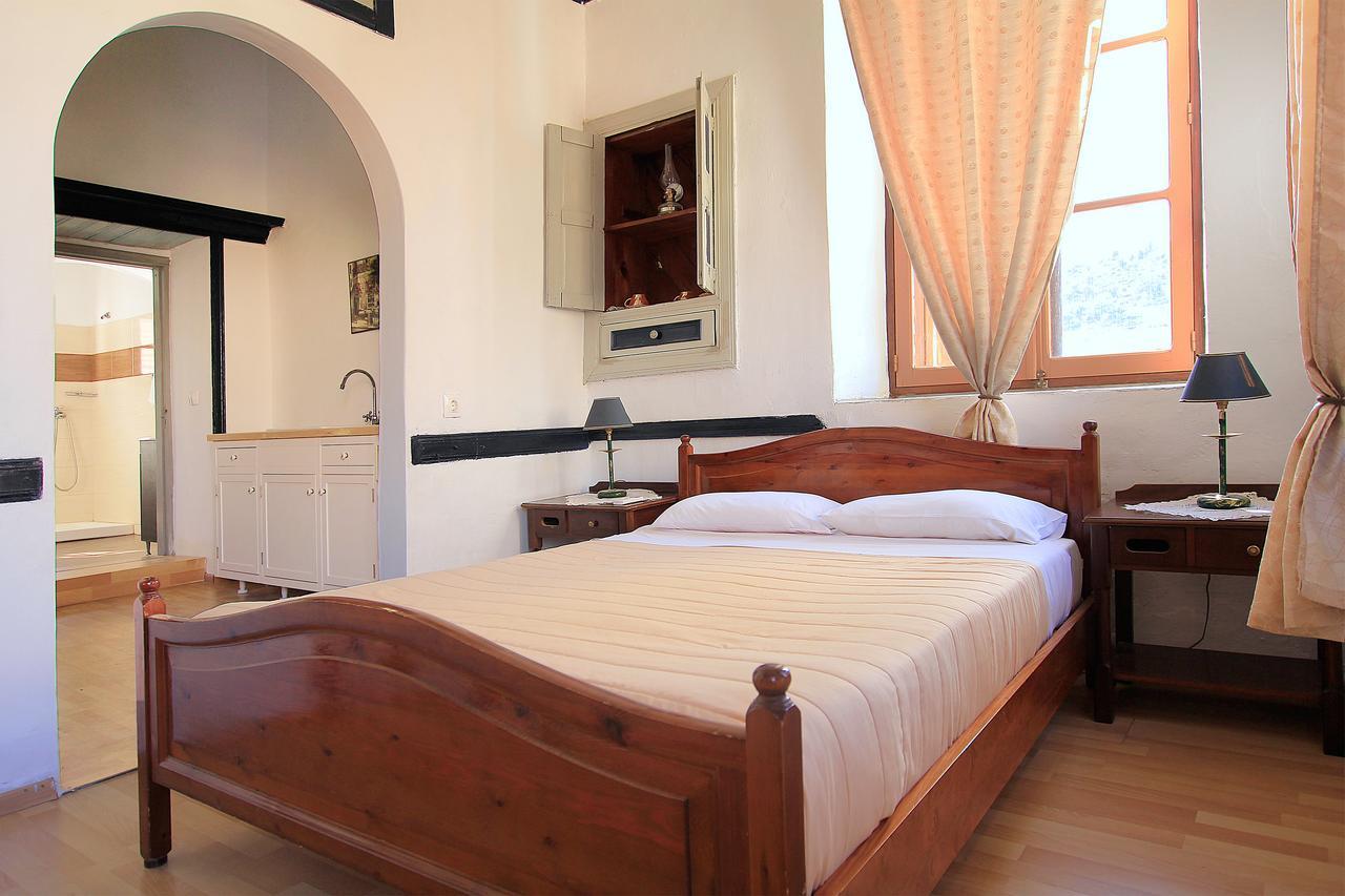 Traditional Apartments Alexandra Megisti Luaran gambar